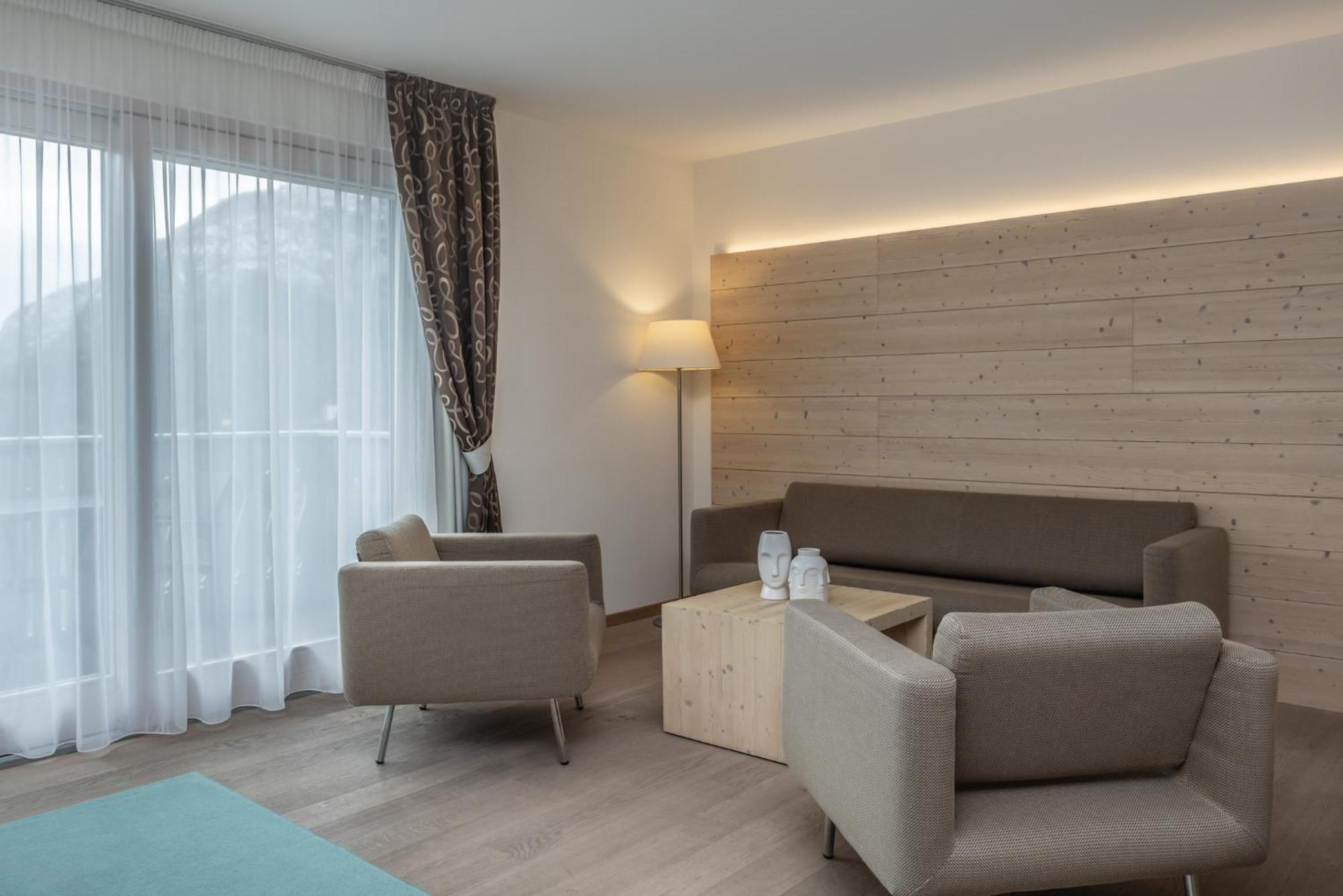 Alpenresort Belvedere モルヴェーノ エクステリア 写真